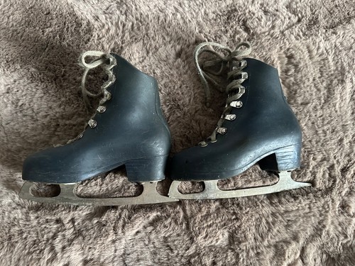 Eislaufschuhe schlittschuhe - eislaufschuhe,