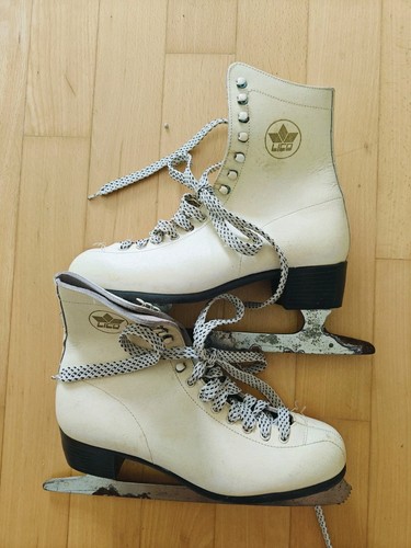 Beige schlittschuhe vintage - schlittschuhe, /